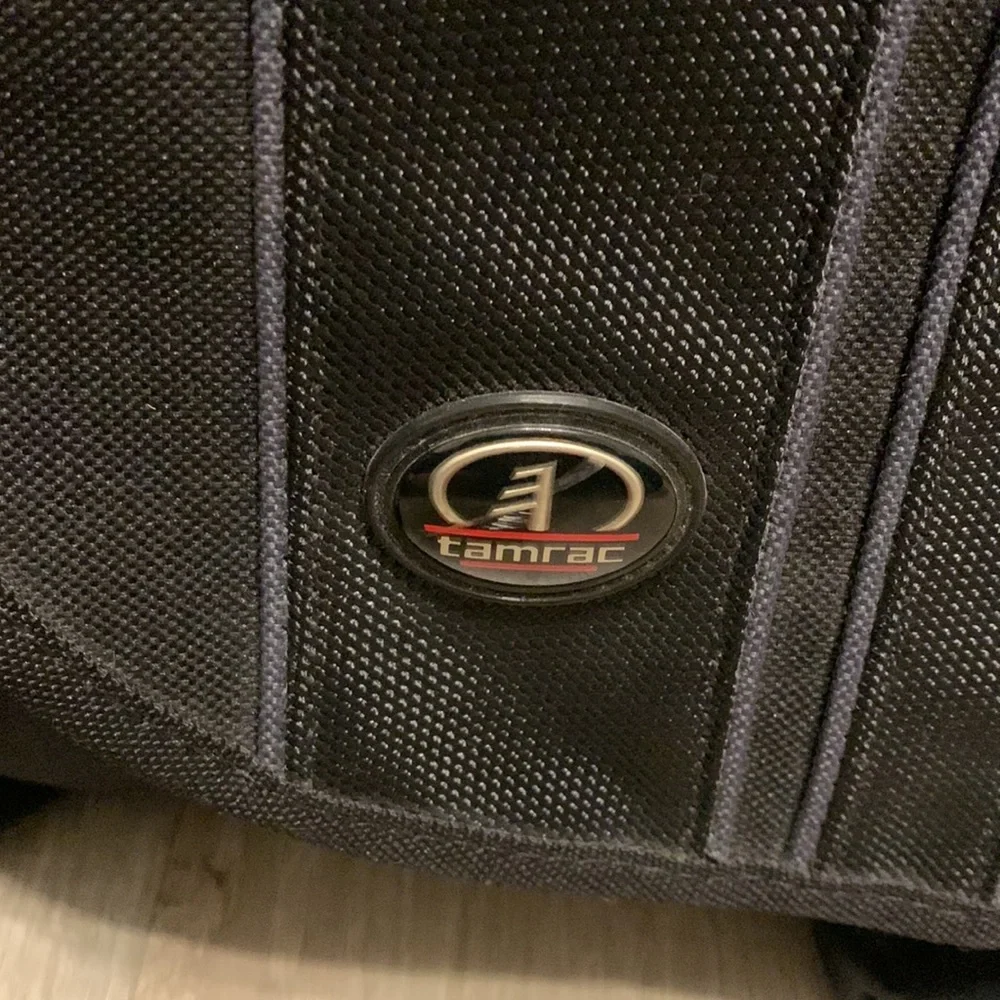 Tamrac 3447 Rally 7 Camera Laptop Bag. Lots of Storage Compartments